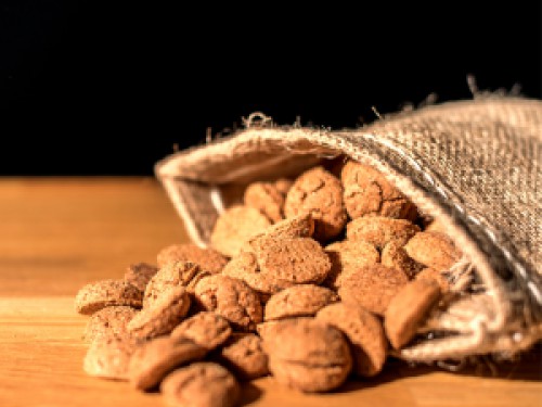 Kenniskring Kinderarmoede: sociale uitsluiting tijdens de feestdagen Kenniskring Kinderarmoede: sociale uitsluiting tijdens de feestdagen