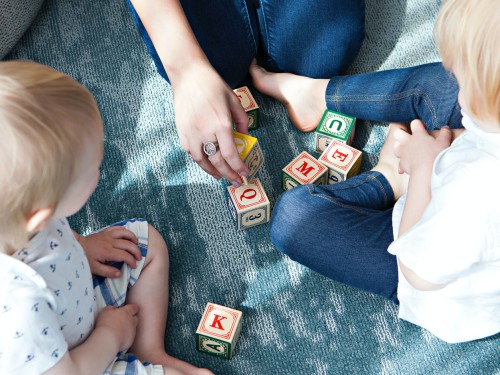 Kenniskring Kinderarmoede: ambitiebewust werken met kinderen Kenniskring Kinderarmoede: ambitiebewust werken met kinderen