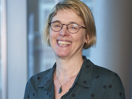 Drieluik handreikingen: een samenhangende aanpak van kinderarmoede Drieluik handreikingen: een samenhangende aanpak van kinderarmoede