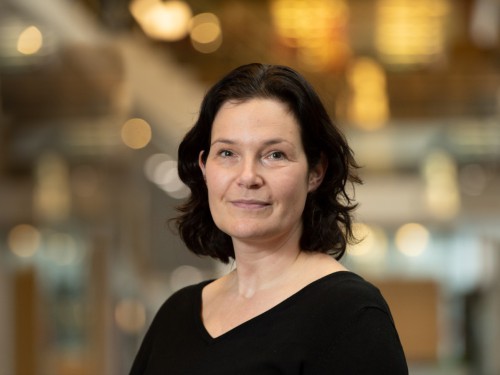 Oratie prof. dr. Nicole Lucassen: Kind in context Oratie prof. dr. Nicole Lucassen: Kind in context