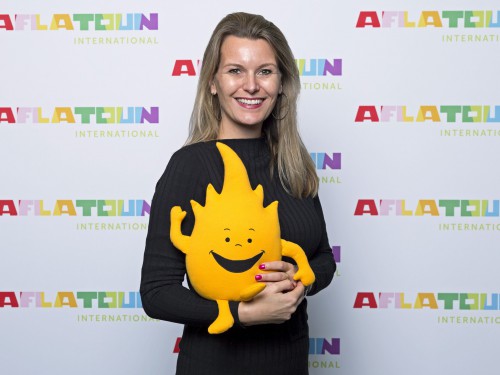 "Wij geven kinderen en jongeren sociale en financiële vaardigheden mee, beide cruciaal om een gezond, productief en gelukkig leven te leiden." "Wij geven kinderen en jongeren sociale en financiële vaardigheden mee, beide cruciaal om een gezond, productief en gelukkig leven te leiden."